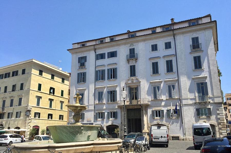 Farnese House *